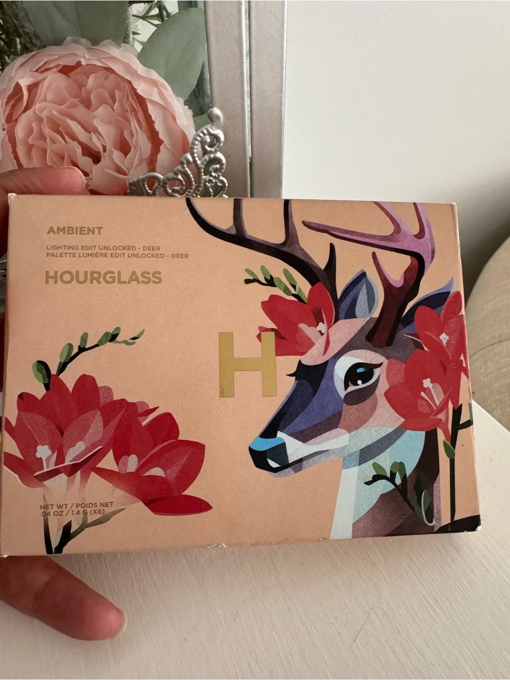 Hourglass DEER Radiant Face Palette - Peach, Rose & Champagne Shades